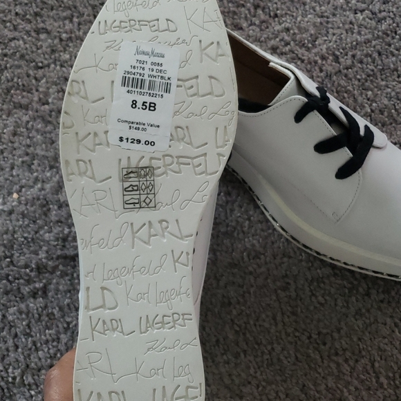 Karl Lagerfeld - Picture 5 of 7